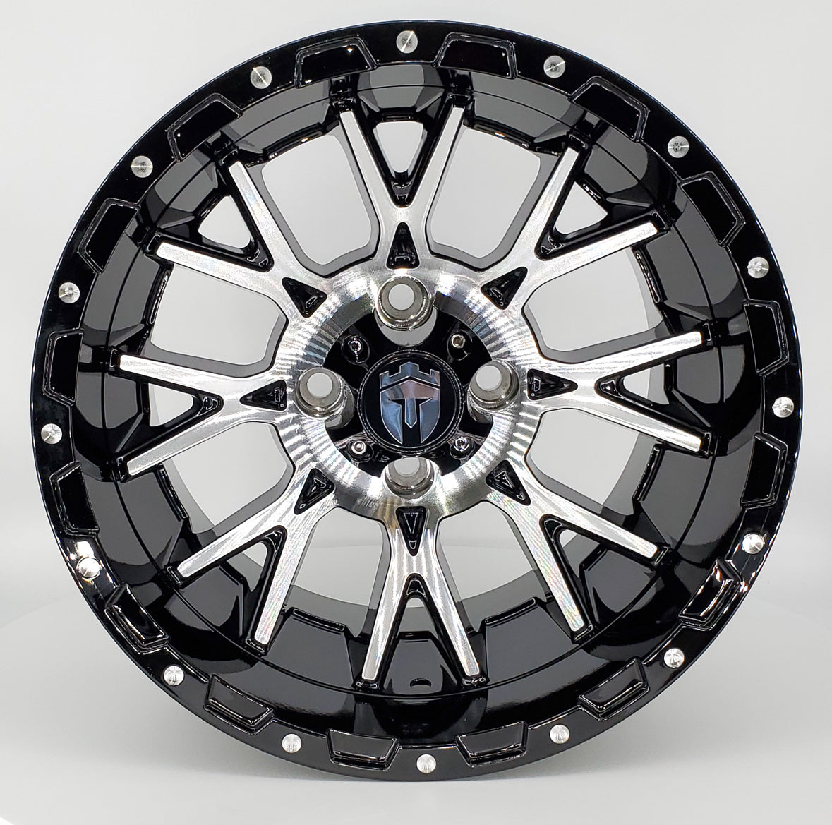 SAVAGE – 14″ SV3